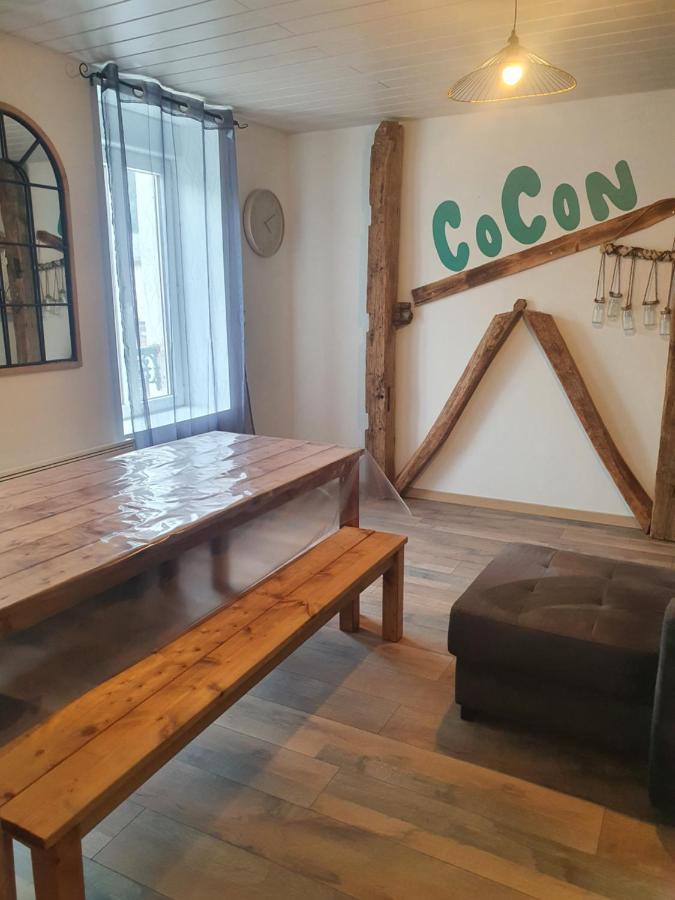 Apartamento Bienvenue Chez Les Ch'Oups Le Cocoon La Bourboule Exterior foto